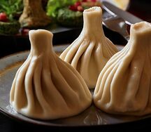 Хинкали с начинкой из говядины и свинины