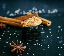 Суши спайси с креветкой