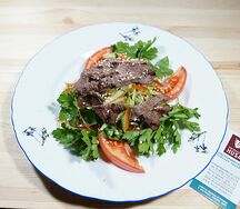 Салат с говядиной