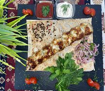 Люля-кебаб куриный с сыром сулугуни