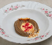 Мусс из халвы с мятным соусом