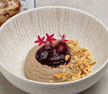 Паштет из куриной печени с вишневым конфитюром