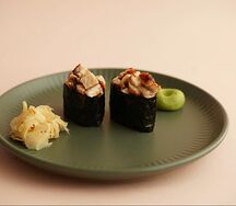 Гунканы с угрем 