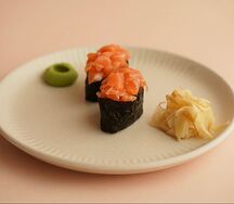 Гунканы с лососем