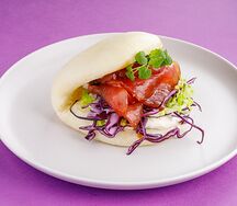 Тунец с фенхелем и соусом понзу