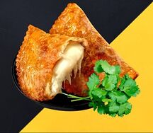 Чебурек с сулугуни и зеленью