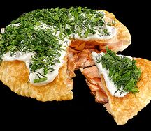 Чебурек-пирог с красной рыбой