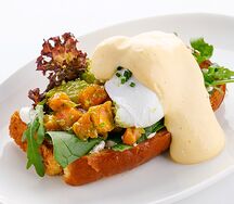 Бенедикт с лососем