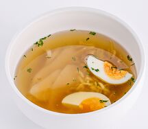 Куриный суп с лапшой