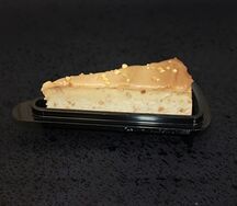 Чизкейк Сникерс