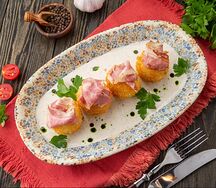 Эларджи с соусом гебжалия