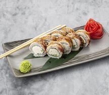 Ролл Филадельфия с угрем 1/2