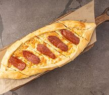 Пиде с суджуком