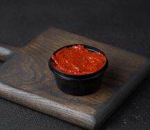 Томатный с аджикой