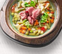 Суп минестроне с говядиной 