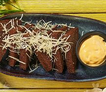 Гренки чесночные