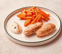 Кебаб креветка-курица с бататом фри и чесночным мацони