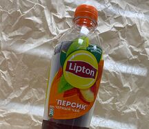 Lipton черный чай Персик
