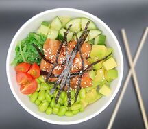 Поке с лососем