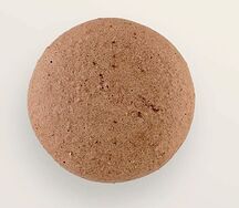 Макарон шоколадный