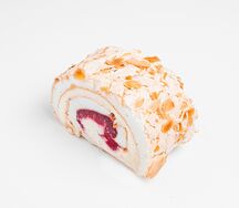 Десерт Меренговый рулет Малина-Фисташка