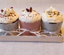 Сет из трех куличей