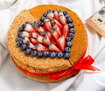 Наполеон с декором Сердце