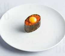 Тобико с яйцом