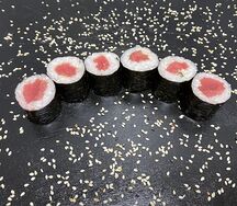 Маки с тунцом