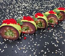 Лосось с тунцом