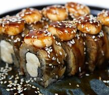 Ролл запеченная Филадельфия с угрем 8 шт