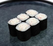 Ролл с крабом