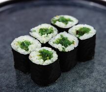 Ролл с чукой