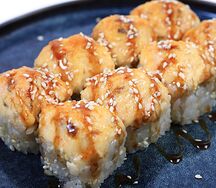 Запеченный ролл с лососем 8 шт