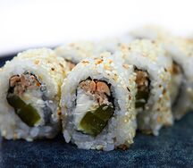 Ролл Такузи