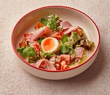 Салат с тамбовским окороком