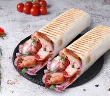 Шашлык из куриного бедра в лаваше