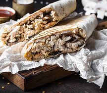 Жюльен в лаваше