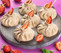 Пирожки с клубникой