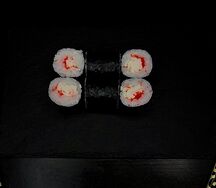 Классический ролл со снежным крабом острый