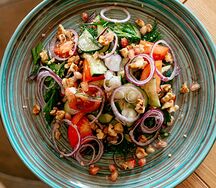 Салат Овощной с грецким орехом