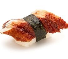 Суши с угрем