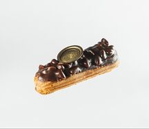 Эклер Сникерс