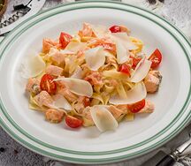 Паста с лососем