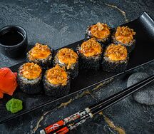 Запеченный ролл с креветками
