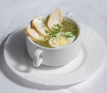 Бульон куриный с яйцом