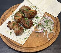 Шашлык из cвинoй шейки