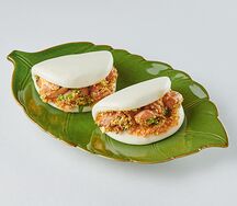 Бао с цыпленком и соусом терияки