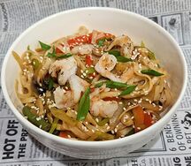 Вок с морепродуктами