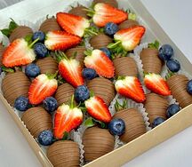 Клубника в шоколаде Strawberry classic 
